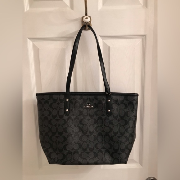 Coach Zip Top Tote In Signature Canvas - Picture 2 of 5